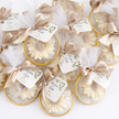 Profumatore margherita con cerchio e tulle, bomboniera profumata artigianale elegante per matrimonio, battesimo e comunione.