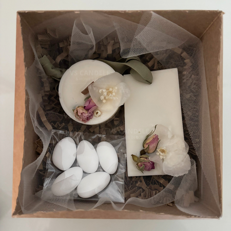 Cofanetto bomboniera con candela tavoletta profumata e confetti