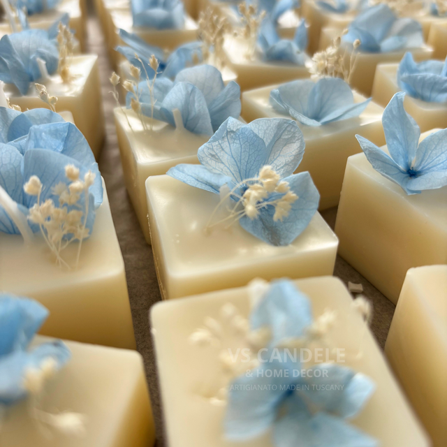 Candela profumata con decorazioni botaniche bomboniera segnaposto