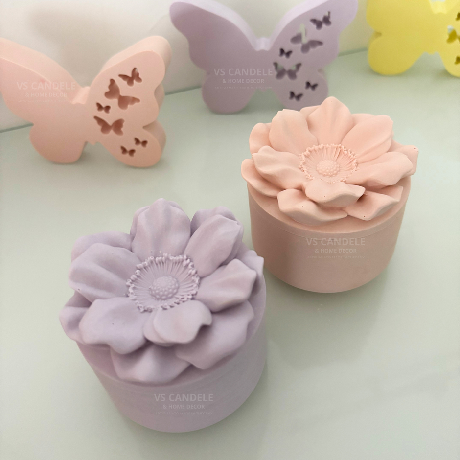 Portagioie a forma di fiore artigianale elegante ideale come bomboniera
