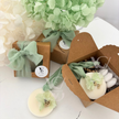 Profumatore con decorazioni botaniche