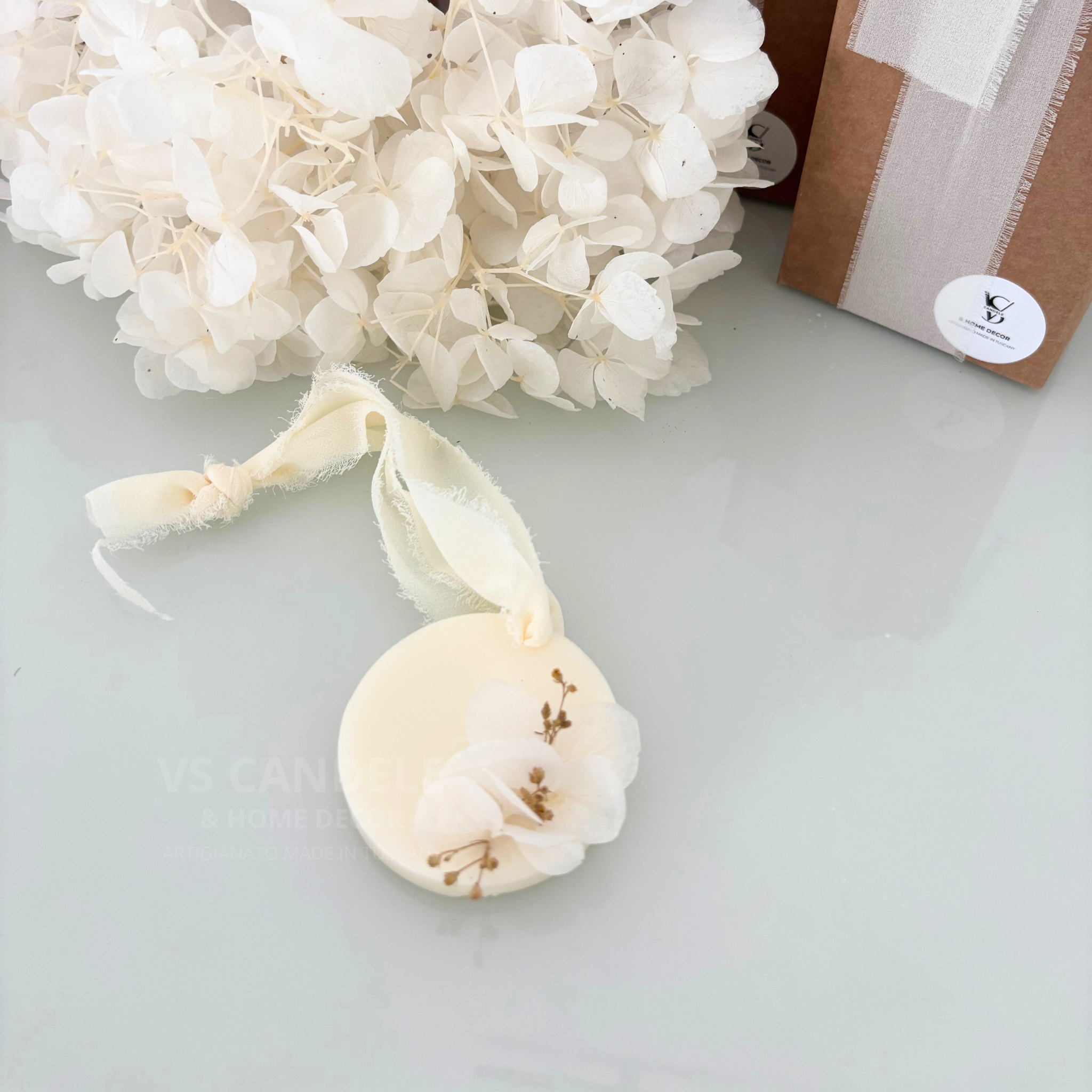 Tavoletta profumata con decorazioni botaniche